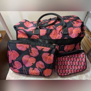 Diane Von Furstenberg DVF Limited Edition Black/Pink Weekender Duffle Bag Set